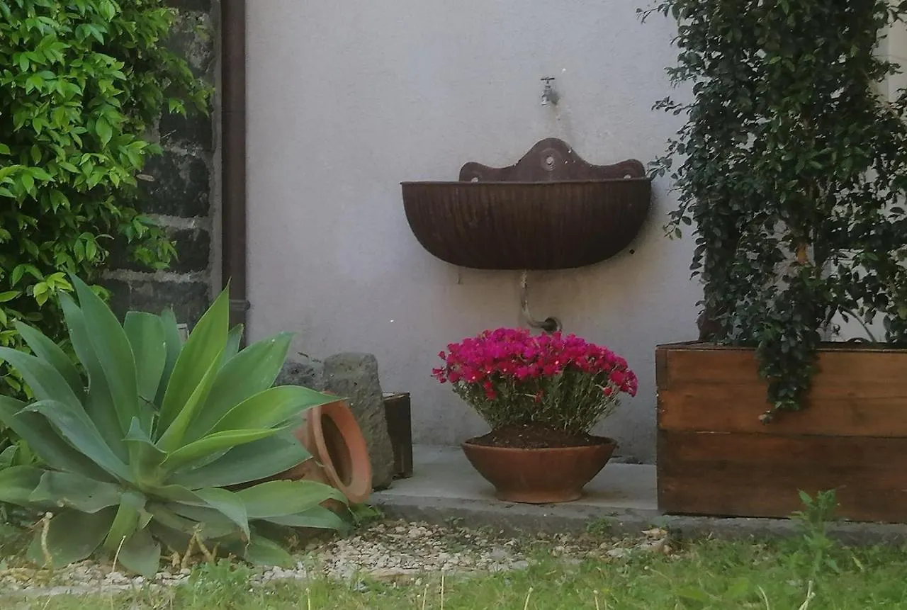 Il Melograno Dell'Etna Villa Aci Bonaccorsi