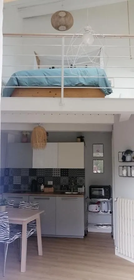 Holiday home Il Melograno Dell'Etna Villa Aci Bonaccorsi Italy